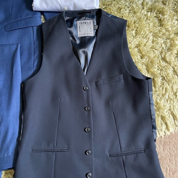 Men’s Navy Full-Piece Suit - Picture 3 of 11